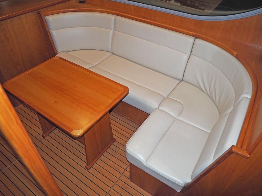 Salon, Innenausstattung